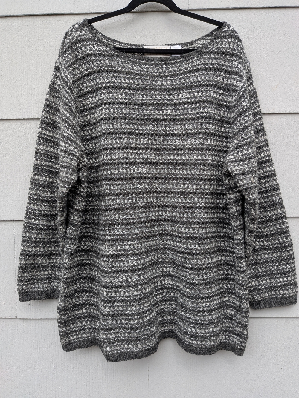 Liz Claiborne Gray Marled Crew Neck Sweater